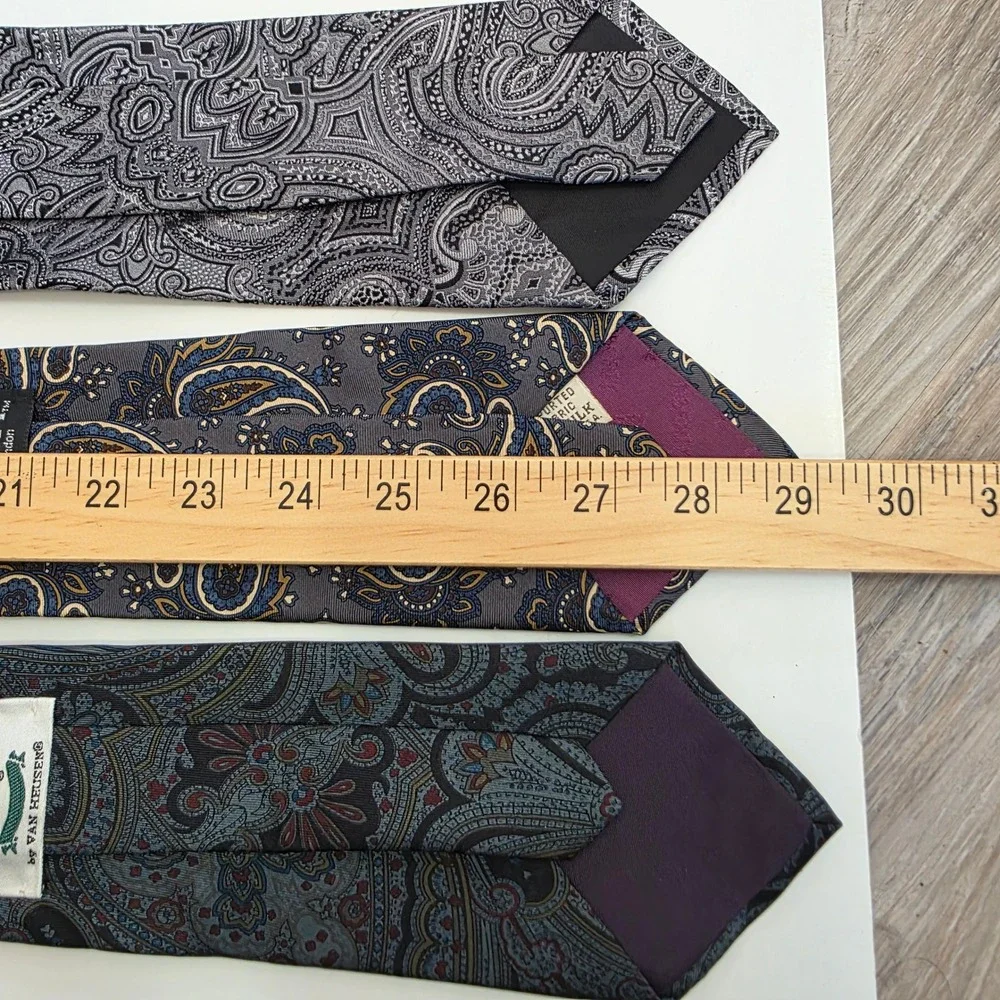 Lot of 3 Mens Paisley Ties Sean John Liberty of London 417 Van Heusen Grey Blue